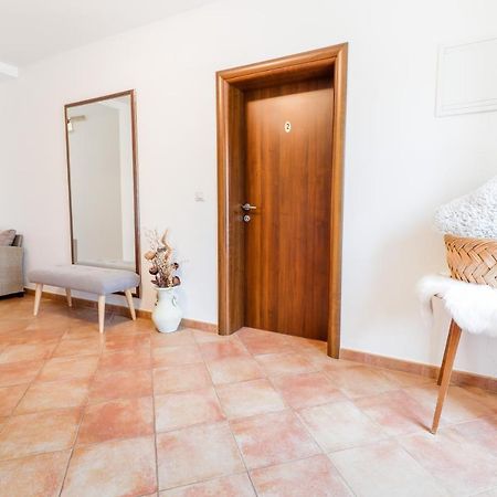 Bed & Breakfast Kastel Zbandaj Экстерьер фото