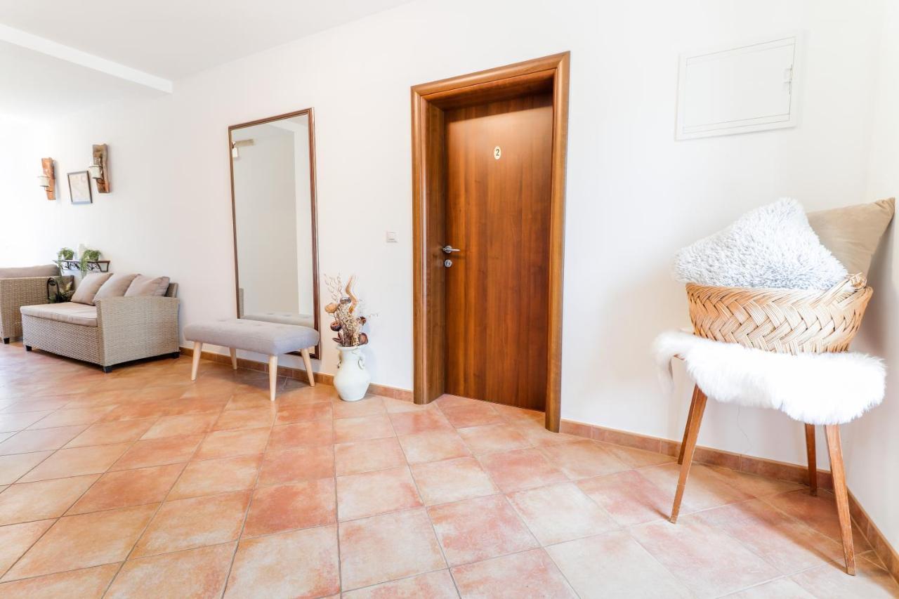 Bed & Breakfast Kastel Zbandaj Экстерьер фото
