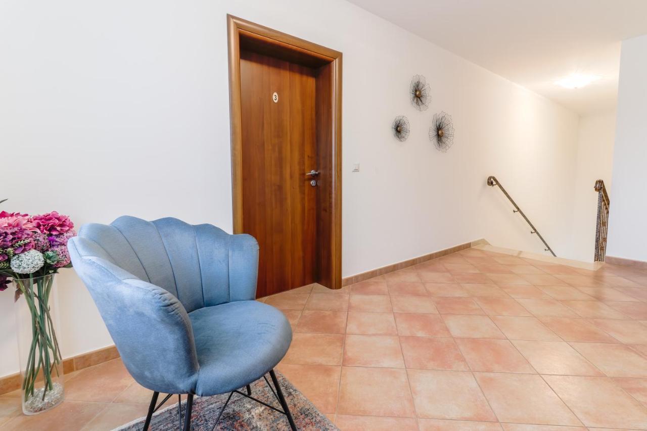 Bed & Breakfast Kastel Zbandaj Экстерьер фото